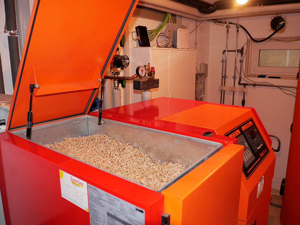 Palletheizung2 bei SH Elektro GmbH in Lauf a.d. Pegnitz